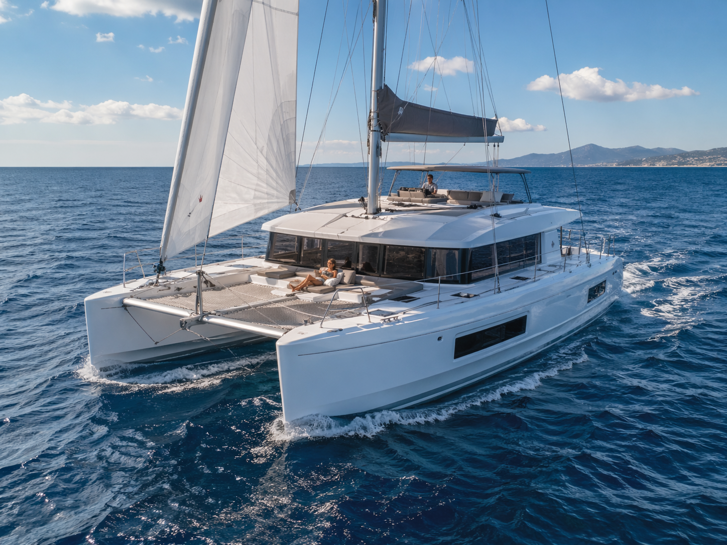 CATAMARAN